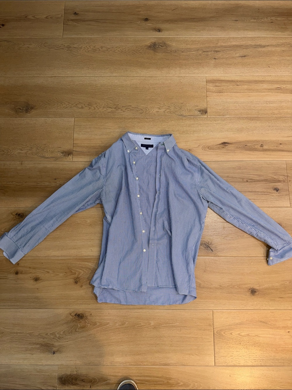 Tommy Hilfiger- Classic Blue Stripe Button-Down Shirt